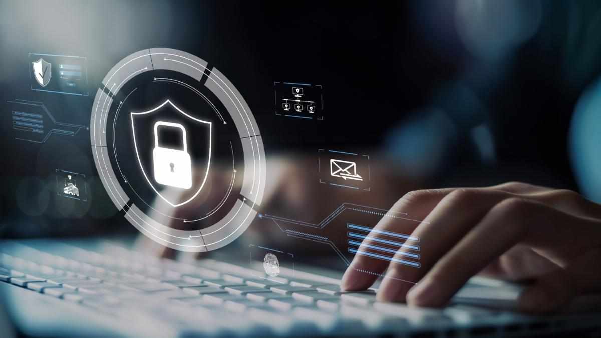 La seguridad de la información es fundamental para la supervivencia empresarial. Fortalecer la seguridad minimiza riesgos y protege la reputación de la marca.